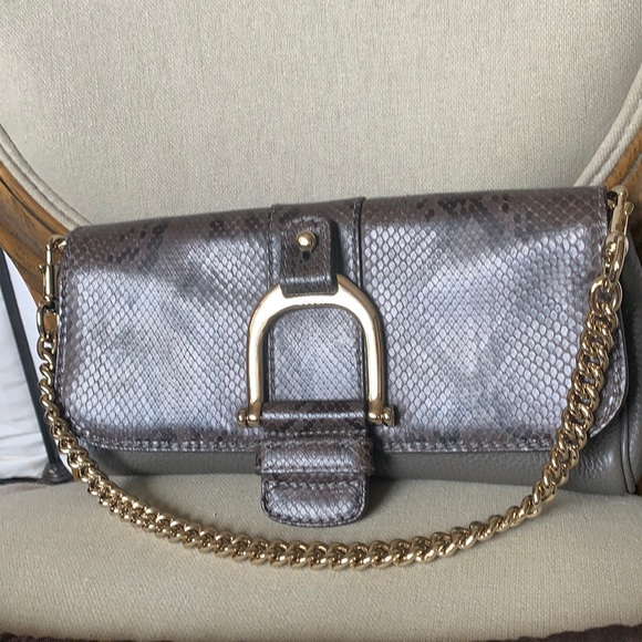 Gucci Handbags - Gucci leather bag